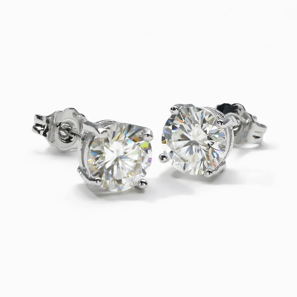 VVS MOISSANITE CLASSIC STUD