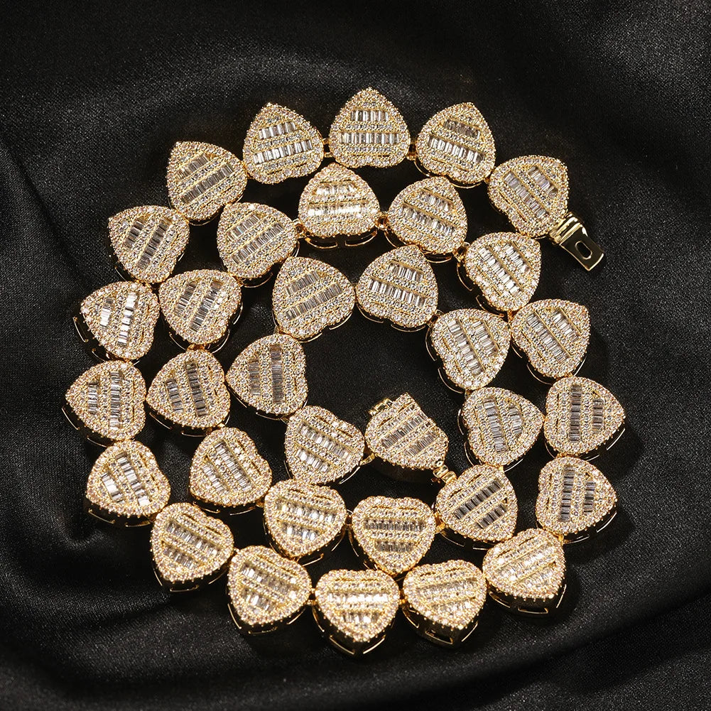 HEART-SHAPED NECKLACE - ONLY ICE