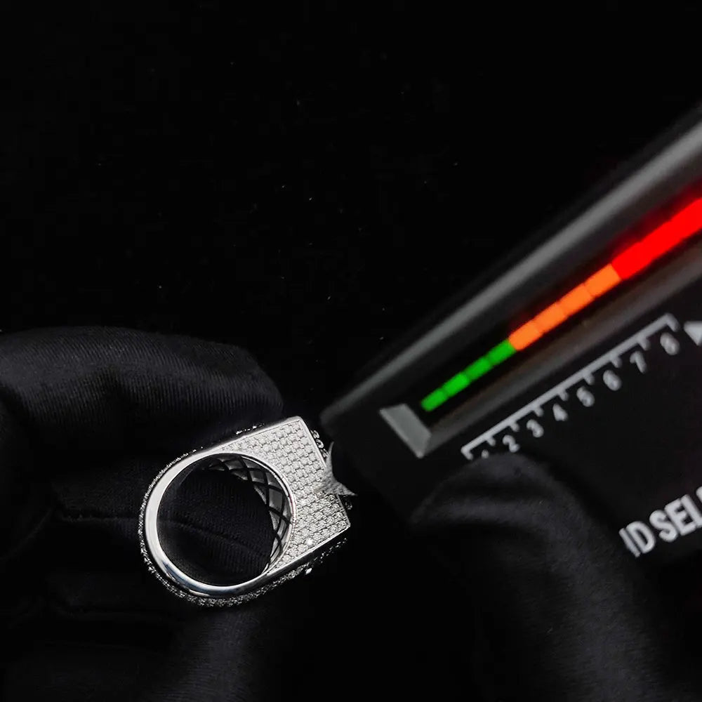 CUSTOM VVS MOISSANTE HIPHOP RING