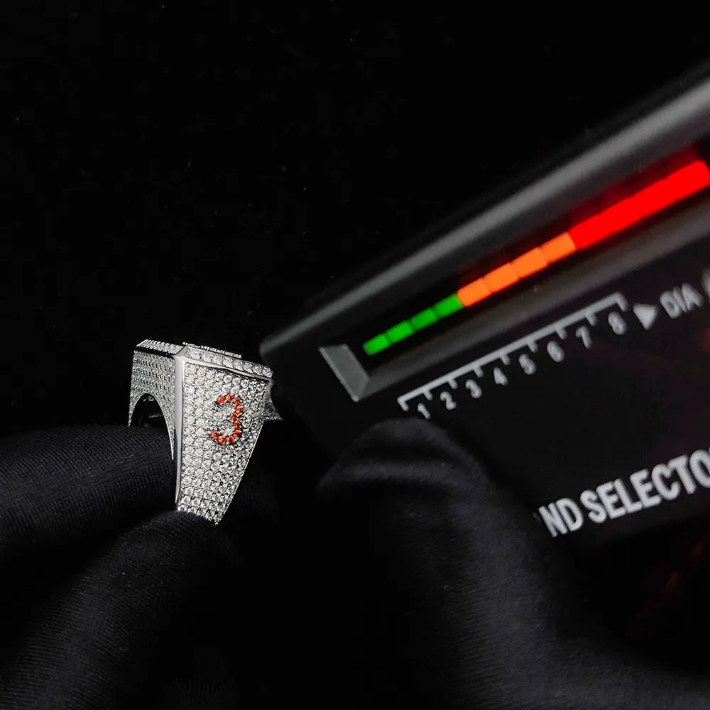 CUSTOM VVS MOISSANTE HIPHOP RING