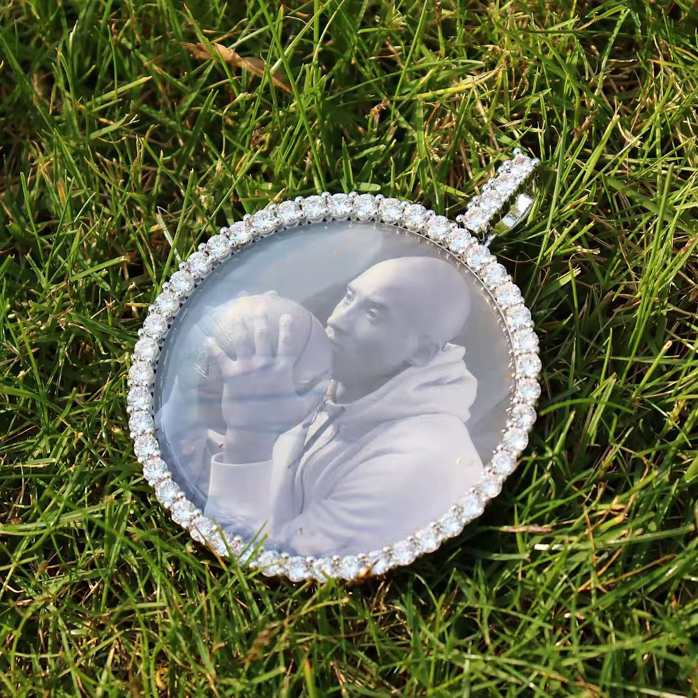 CUSTOM MEMORIAL PHOTO PENDANT
