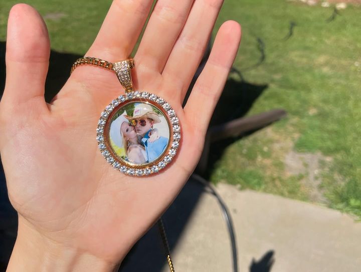 CUSTOM DOUBLE-SIDED ROTATING PHOTO PENDANT - ONLY ICE