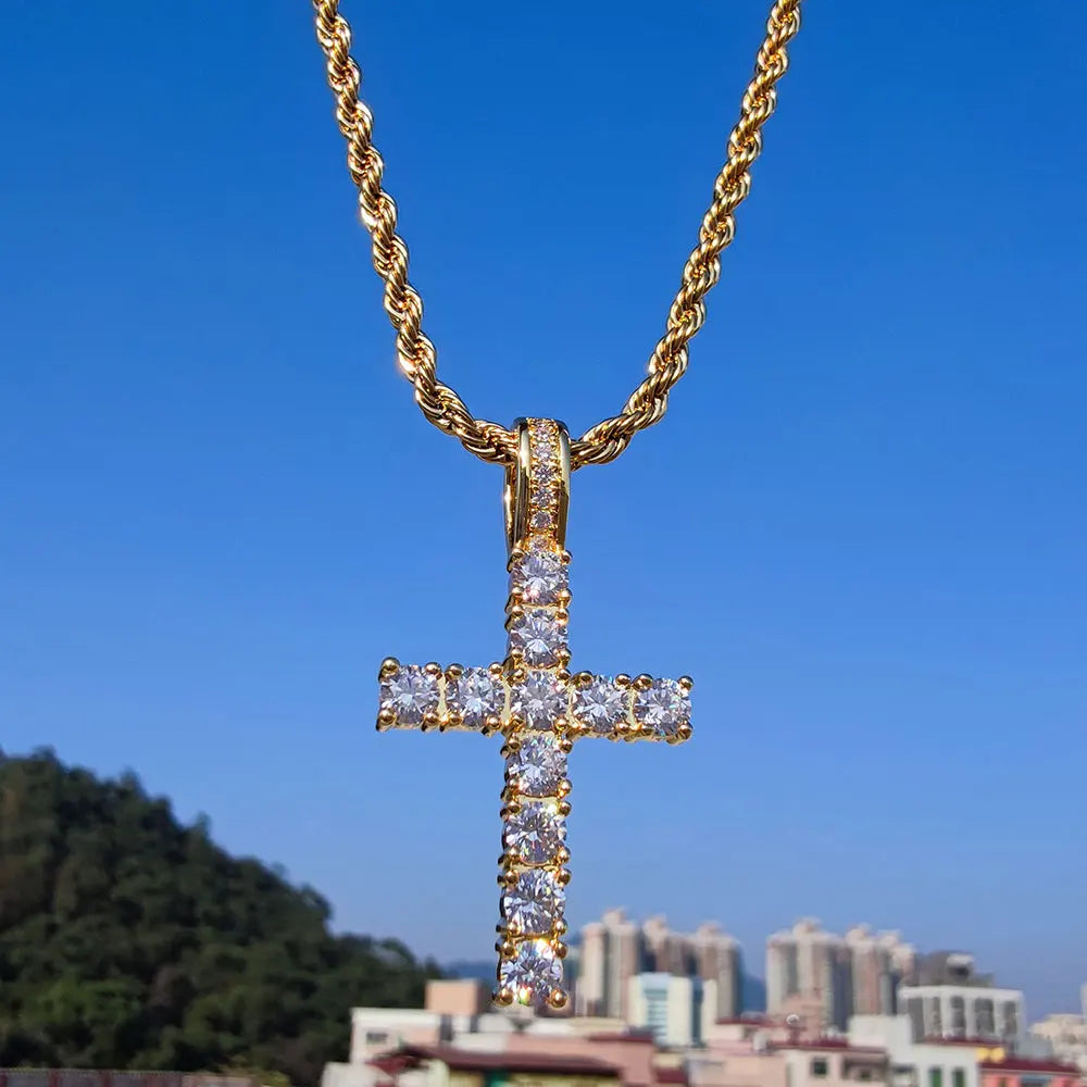 CROSS PENDANT - GOLD